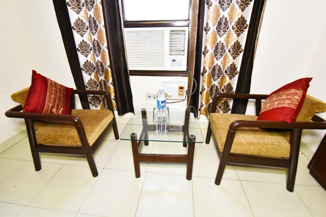 Hotel B-Comfort Амритсар Екстериор снимка