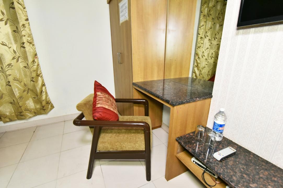 Hotel B-Comfort Амритсар Екстериор снимка